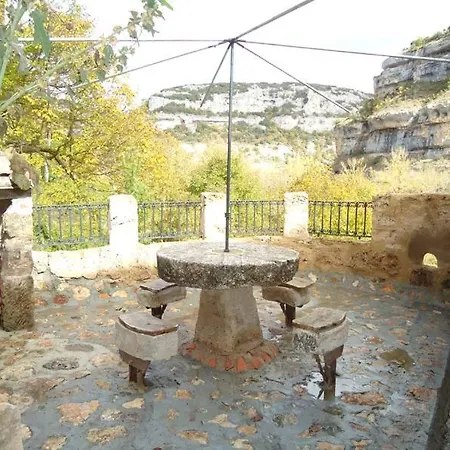 El Salto Del Agua Autentico El Molino De La Cascada Orbaneja Dom wakacyjny