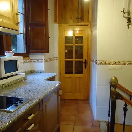 Дом отдыха El Salto Del Agua Autentico El Molino De La Cascada Orbaneja Орбанеха-дель-Кастильо