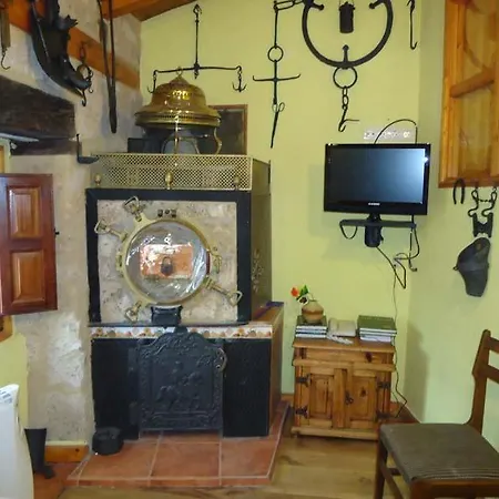 Prázdninový dům El Salto Del Agua Autentico El Molino De La Cascada Orbaneja Orbaneja del Castillo